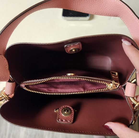 Coach bucket bag - Picture 4 of 4